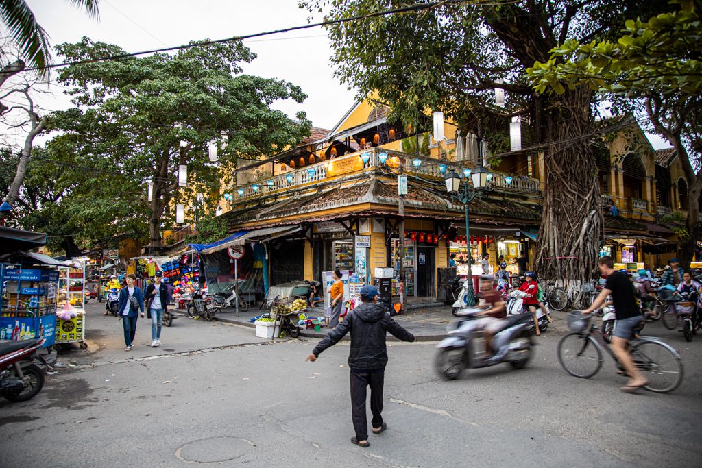 “Street photography in Hoi An, Vietnam – Wayne Marinovich Photography”