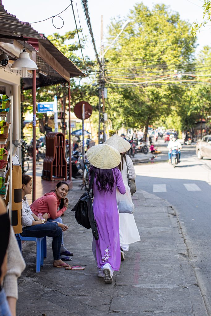 “Street photography in Hoi An, Vietnam – Wayne Marinovich Photography”