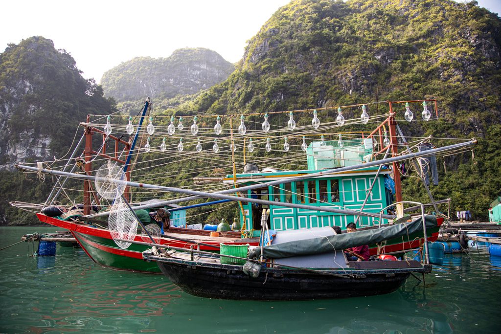“Travel photography in Halong Bay, Vietnam – Wayne Marinovich Photography”